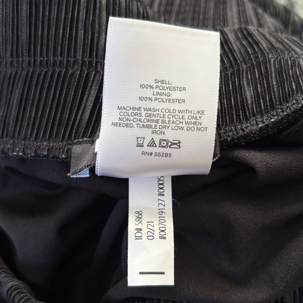 Express High Waisted Crinkle Wide Leg Pants - Picture 4 of 5